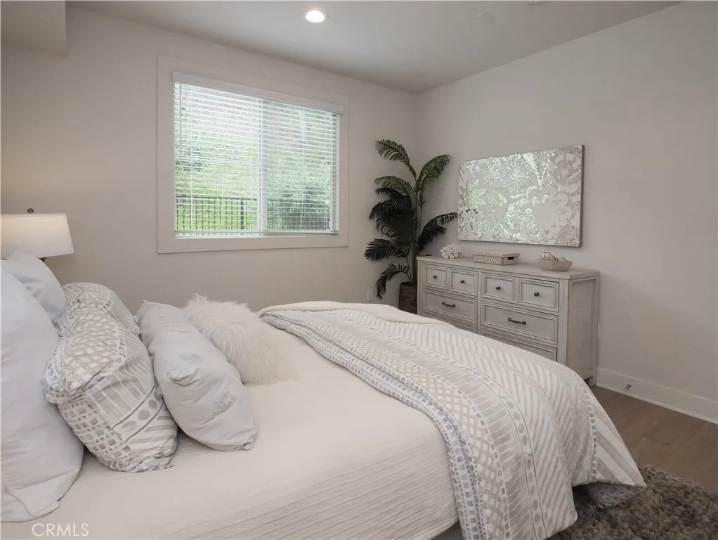627 Deep Valley, Rolling Hills Estates, California 90274 home-pic-18