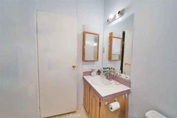 23450 Newhall Spc 34, Newhall, California 91321