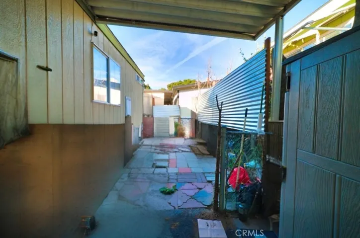 23450 Newhall Spc 34, Newhall, California 91321