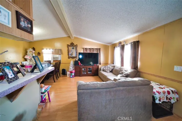 23450 Newhall Spc 34, Newhall, California 91321