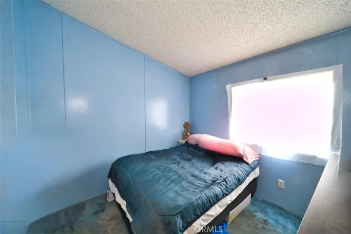 23450 Newhall Spc 34, Newhall, California 91321