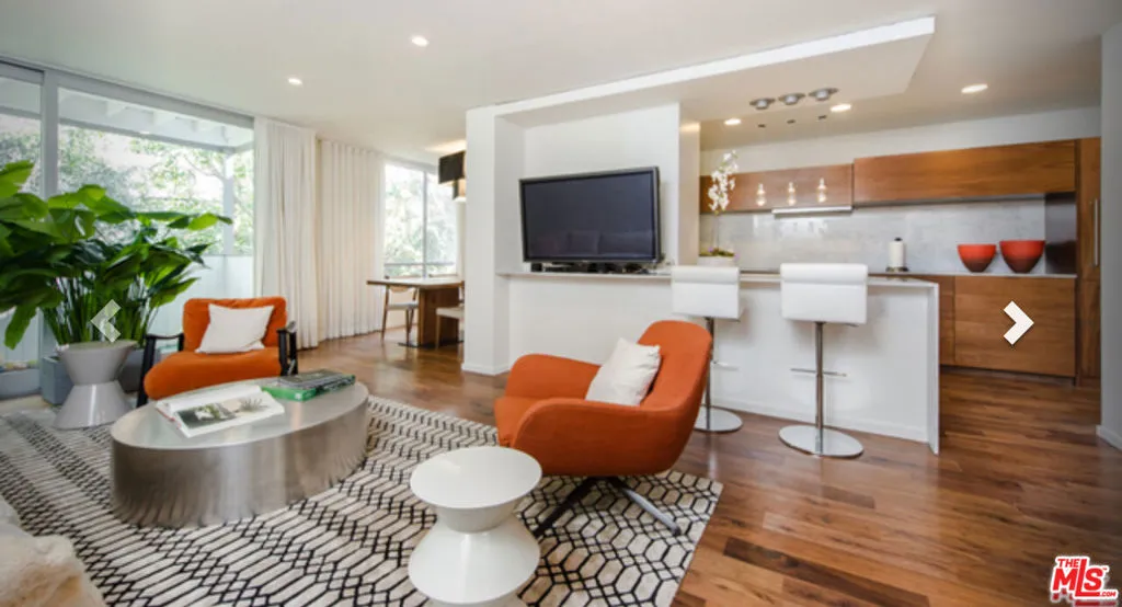 406 N Oakhurst Drive 204, Beverly Hills, California 90210 home-pic-3