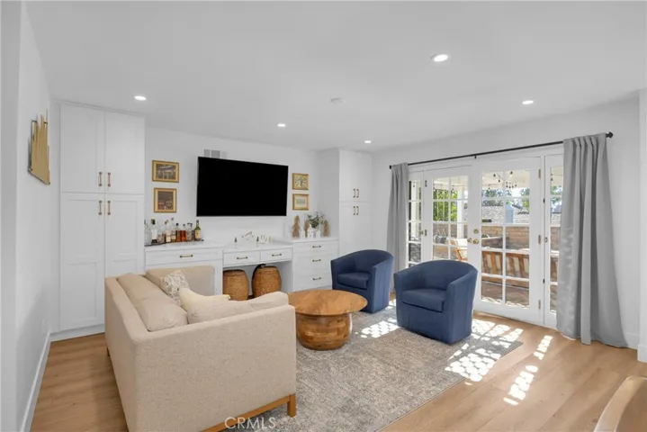 24802 Elena, Laguna Hills, California 92653