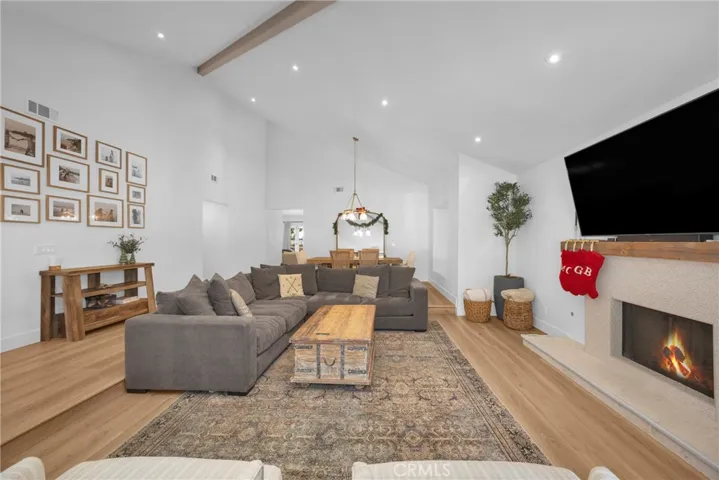 24802 Elena, Laguna Hills, California 92653