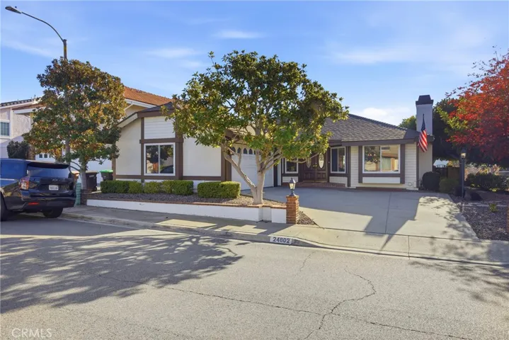 24802 Elena, Laguna Hills, California 92653