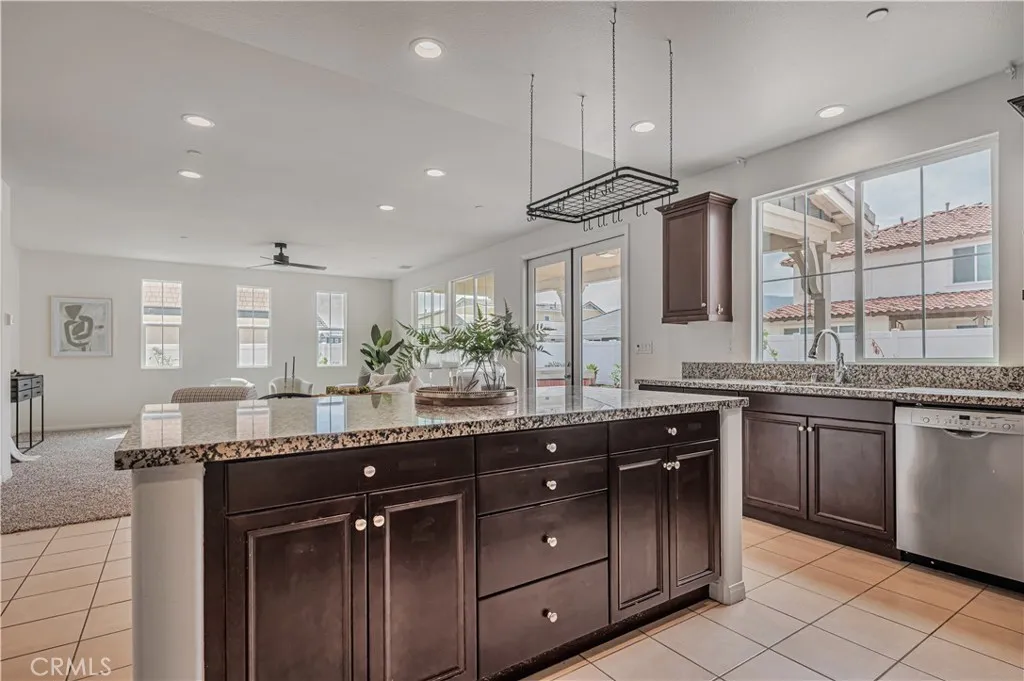 154 Azalea Street, Fillmore, California 93015 home-pic-13