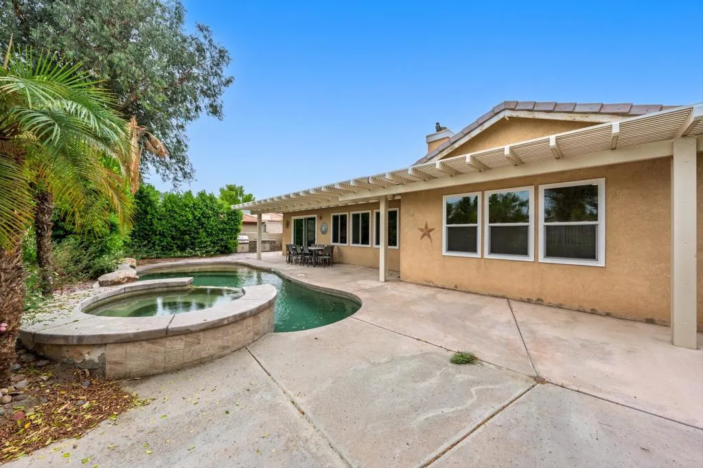 49335 Douglas Street, Indio, California 92201 home-pic-10