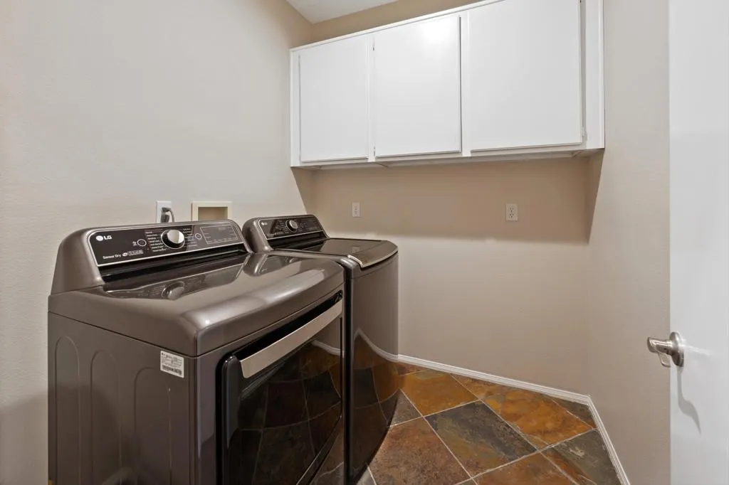 49335 Douglas Street, Indio, California 92201 home-pic-31