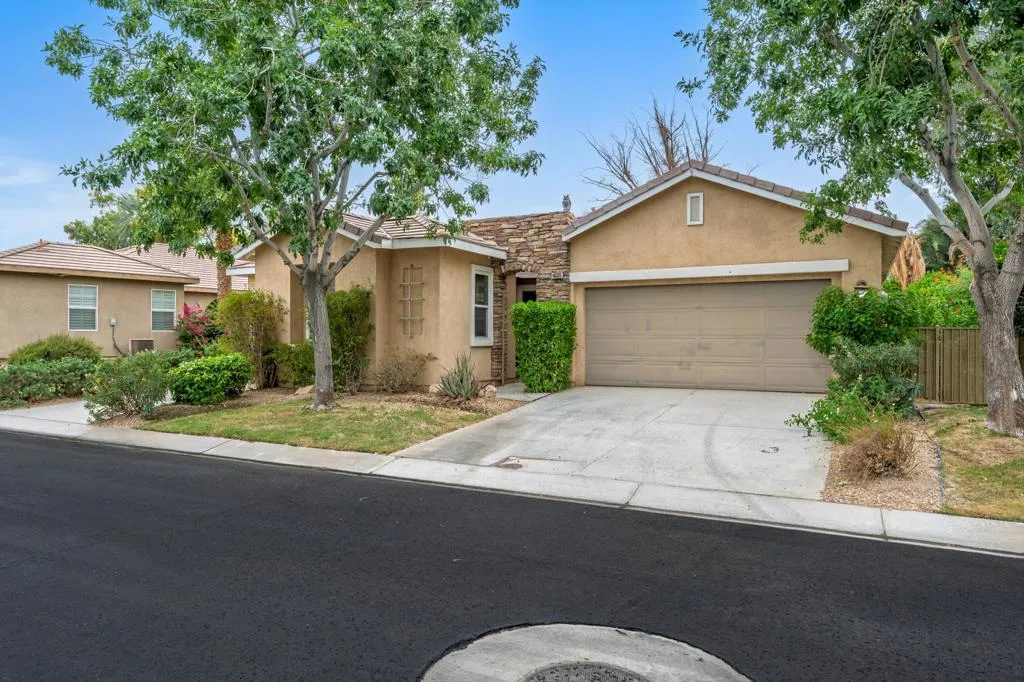 49335 Douglas Street, Indio, California 92201 home-pic-2