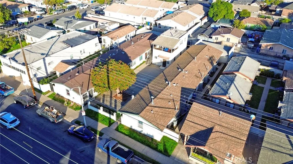 1144 Blinn, Wilmington, California 90744 home-pic-3