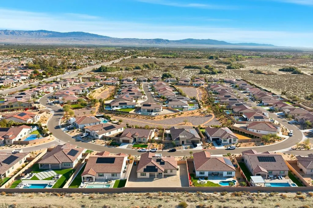 58293 Coral View Way, La Quinta, California 92253 home-pic-6