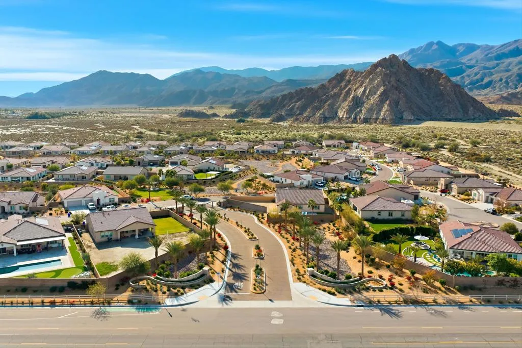 58293 Coral View Way, La Quinta, California 92253 home-pic-3
