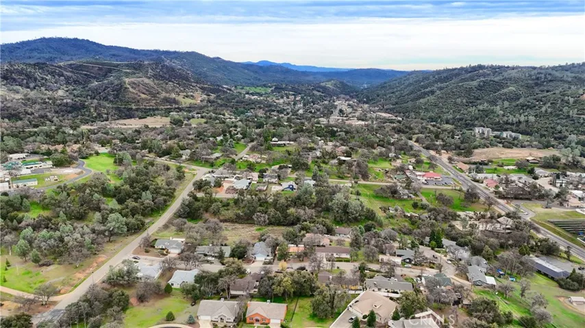 Close to Town, Fire Department, Hospital & Airport