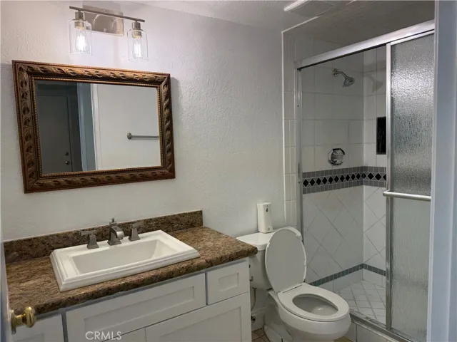 Bathroom downstair