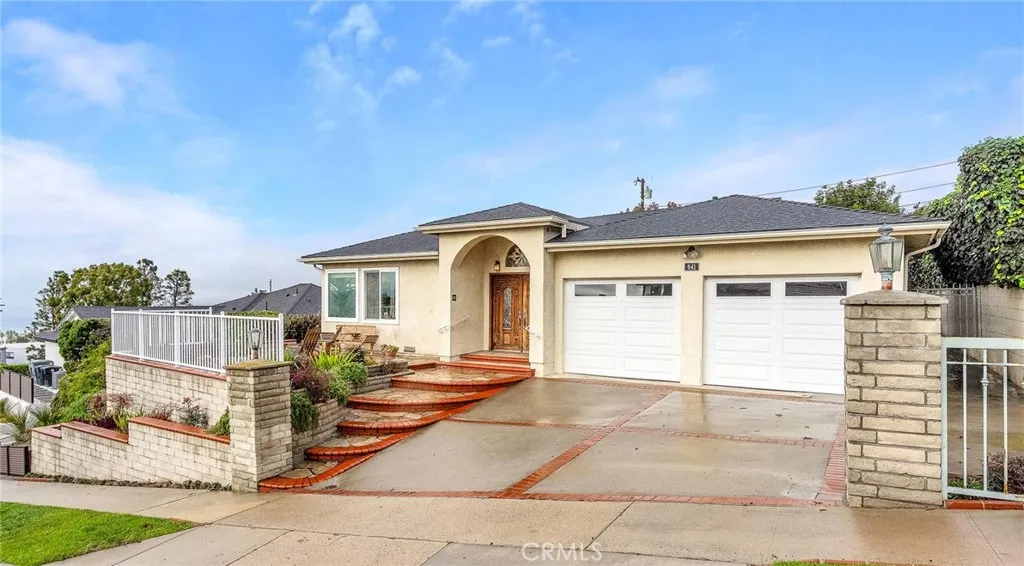 641 Via Los Miradores, Redondo Beach, California 90277 home-pic-1