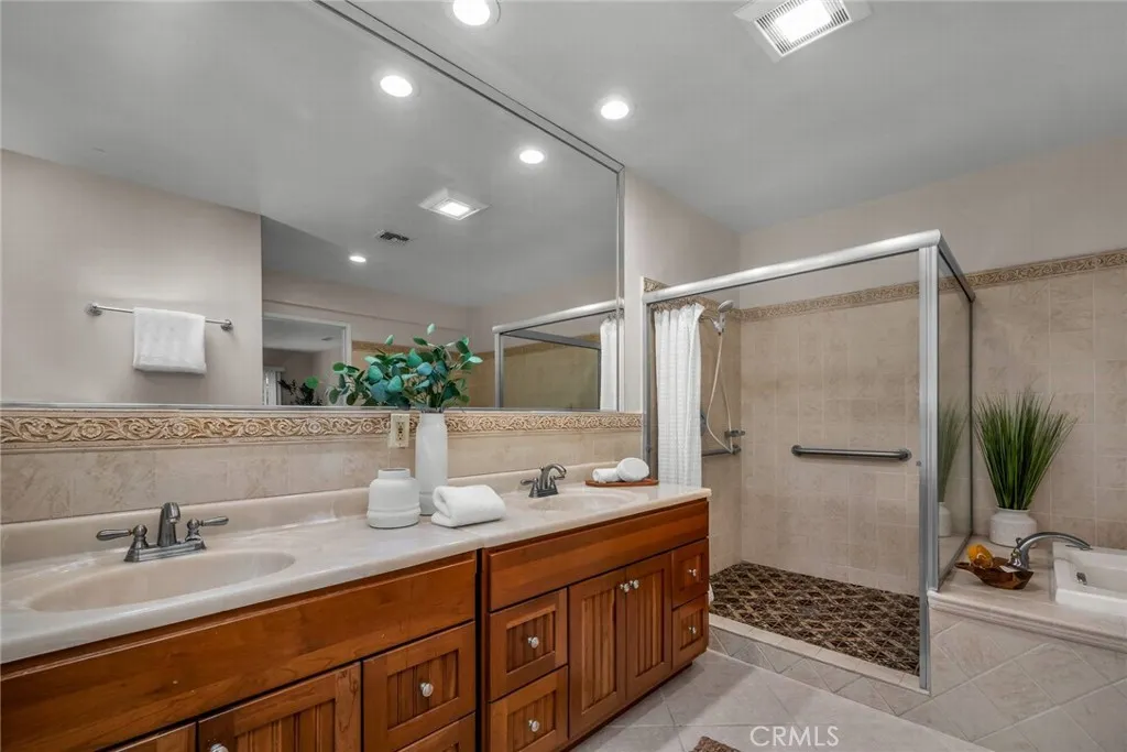 641 Via Los Miradores, Redondo Beach, California 90277 home-pic-31