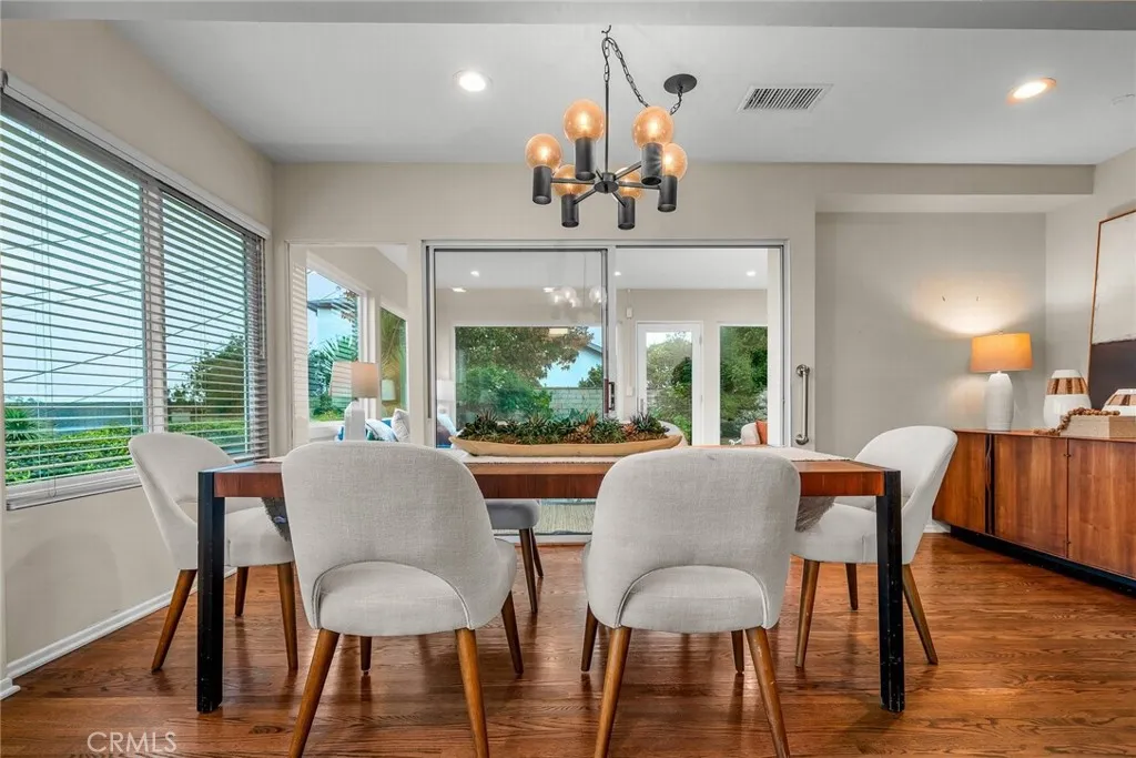641 Via Los Miradores, Redondo Beach, California 90277 home-pic-15