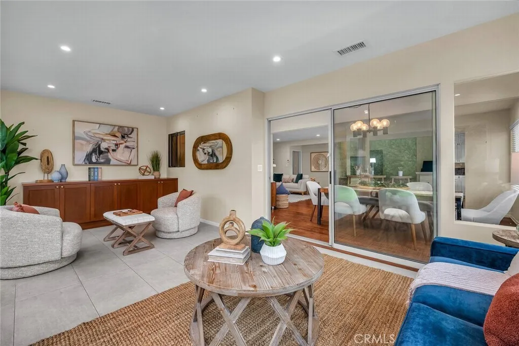 641 Via Los Miradores, Redondo Beach, California 90277 home-pic-16
