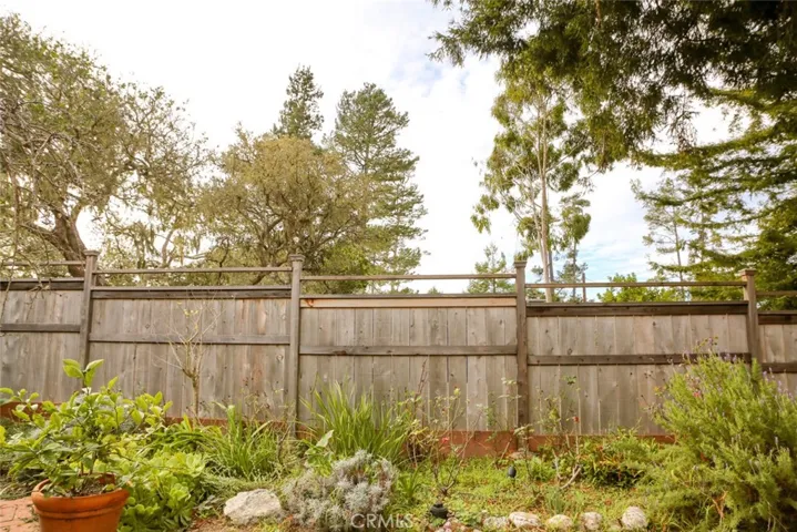 Private front yard with front fence