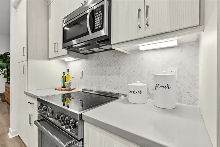 255 Elm, Long Beach, California 90802