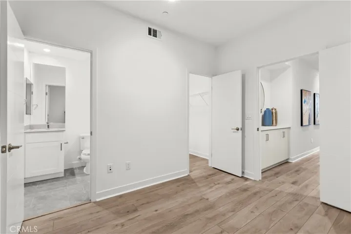 255 Elm, Long Beach, California 90802