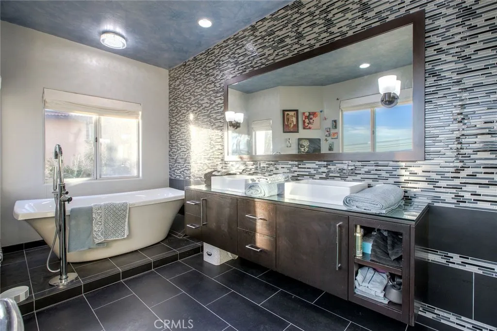 28856 Yosemite, Canyon Lake, California 92587 home-pic-21