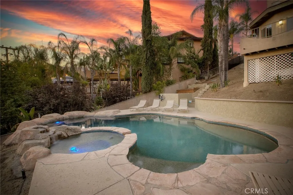 28856 Yosemite, Canyon Lake, California 92587 home-pic-3