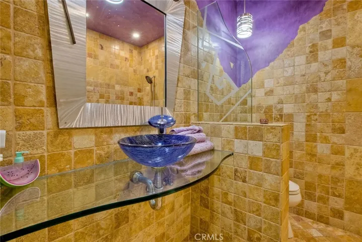 28856 Yosemite, Canyon Lake, California 92587