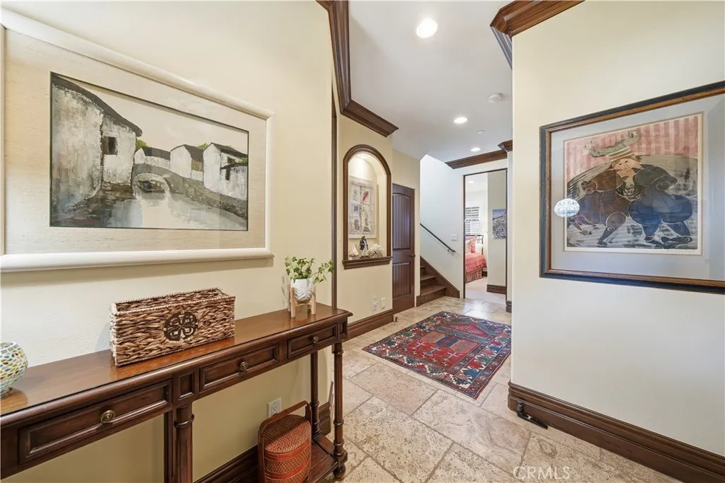 202 Avenue C, Redondo Beach, California 90277 home-pic-20