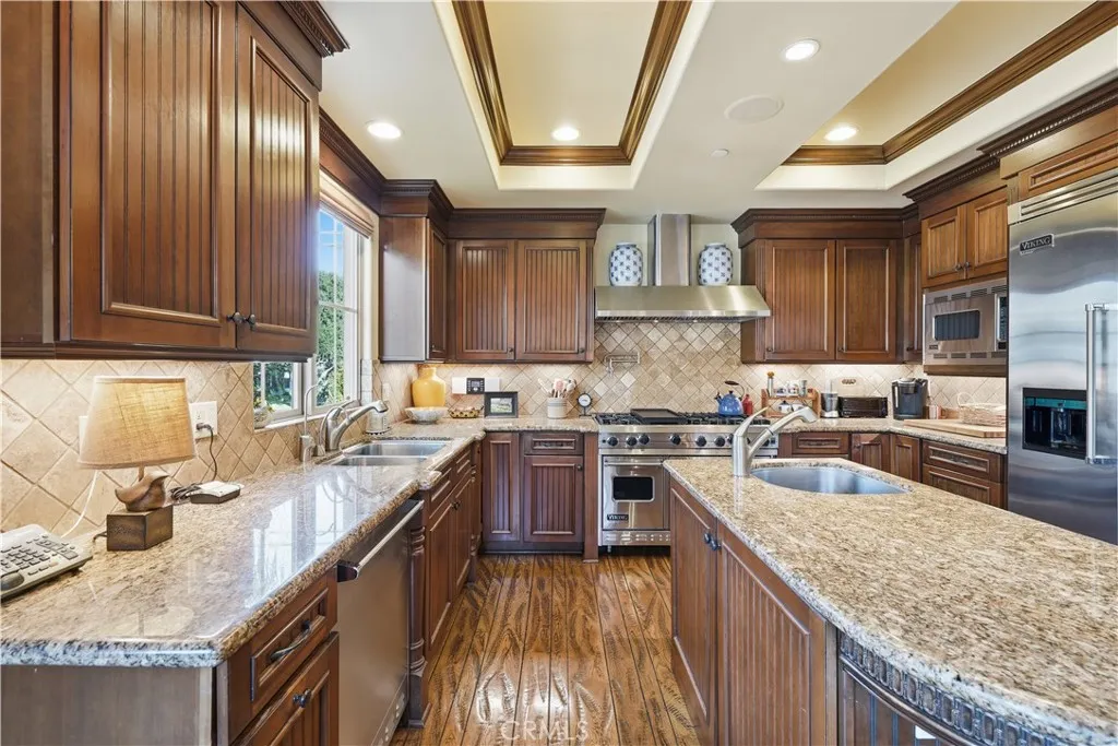 202 Avenue C, Redondo Beach, California 90277 home-pic-10