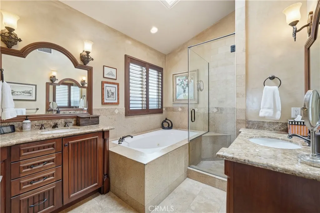 202 Avenue C, Redondo Beach, California 90277 home-pic-18
