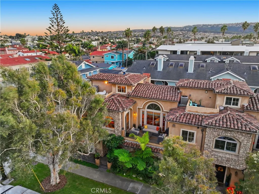 202 Avenue C, Redondo Beach, California 90277 home-pic-49