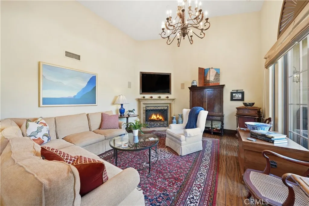 202 Avenue C, Redondo Beach, California 90277 home-pic-6