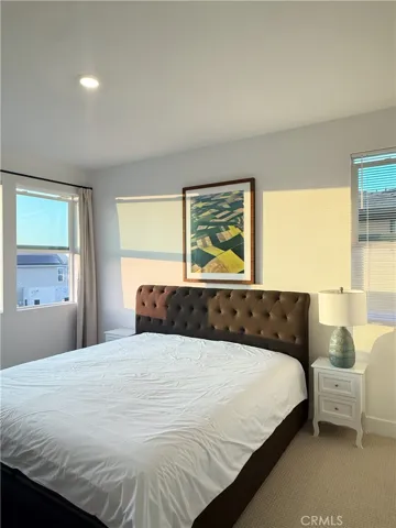 422 Clipper, Irvine, California 92618