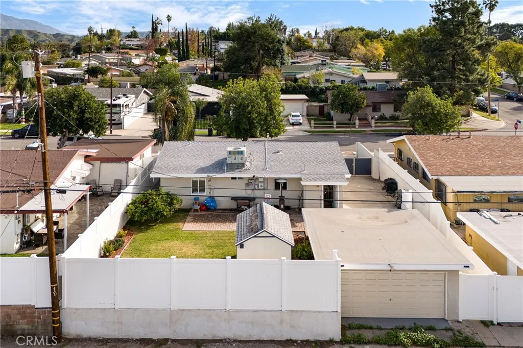 13345 Calcutta, Sylmar, California 91342 home-pic-23