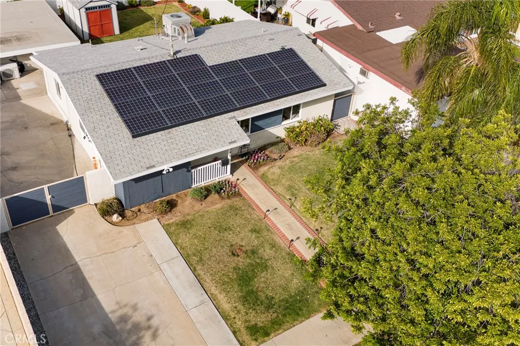 13345 Calcutta, Sylmar, California 91342 home-pic-2
