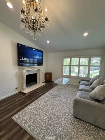 Elegant Modern Living Room