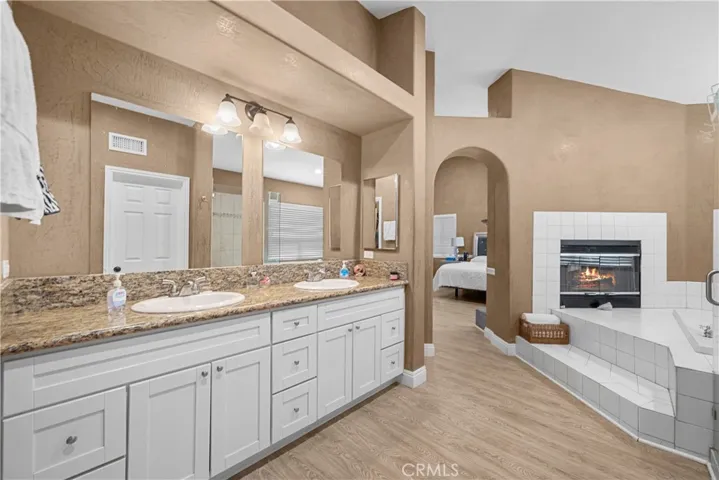 44930 Tortola, La Quinta, California 92253
