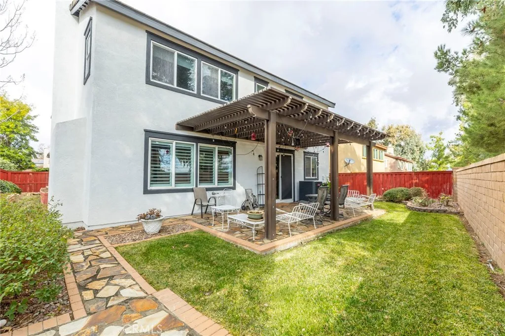 152 Paisley Court, Beaumont, California 92223 home-pic-24