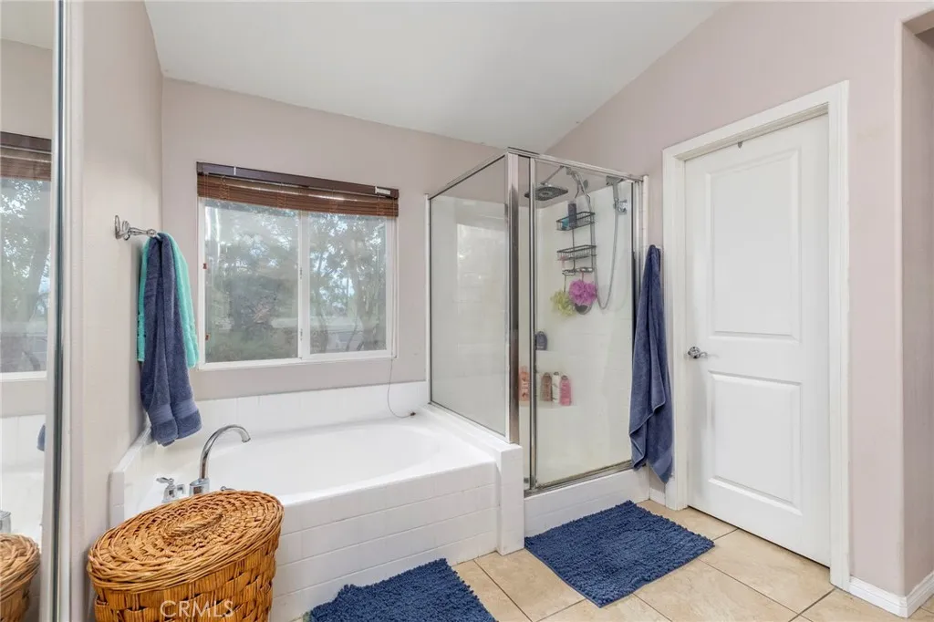 152 Paisley Court, Beaumont, California 92223 home-pic-16
