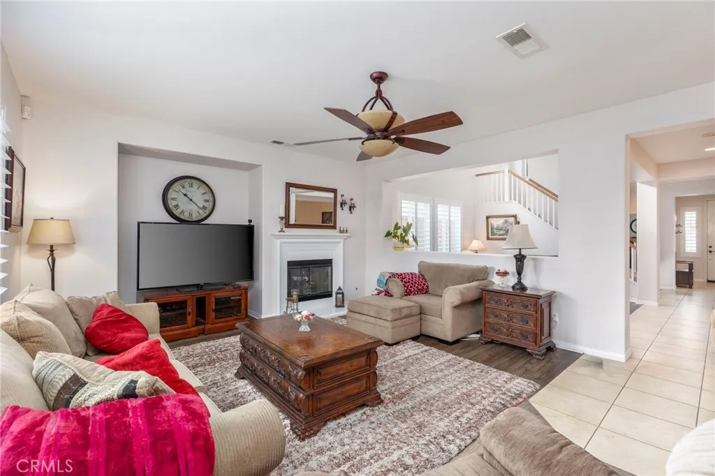152 Paisley Court, Beaumont, California 92223 home-pic-5