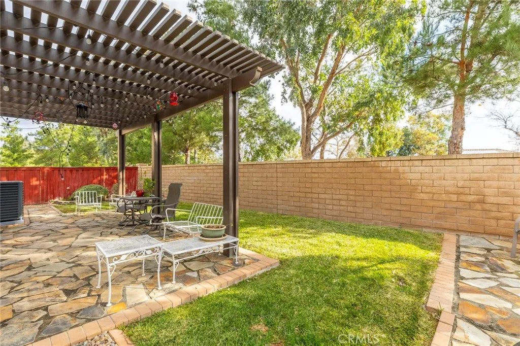 152 Paisley Court, Beaumont, California 92223 home-pic-23