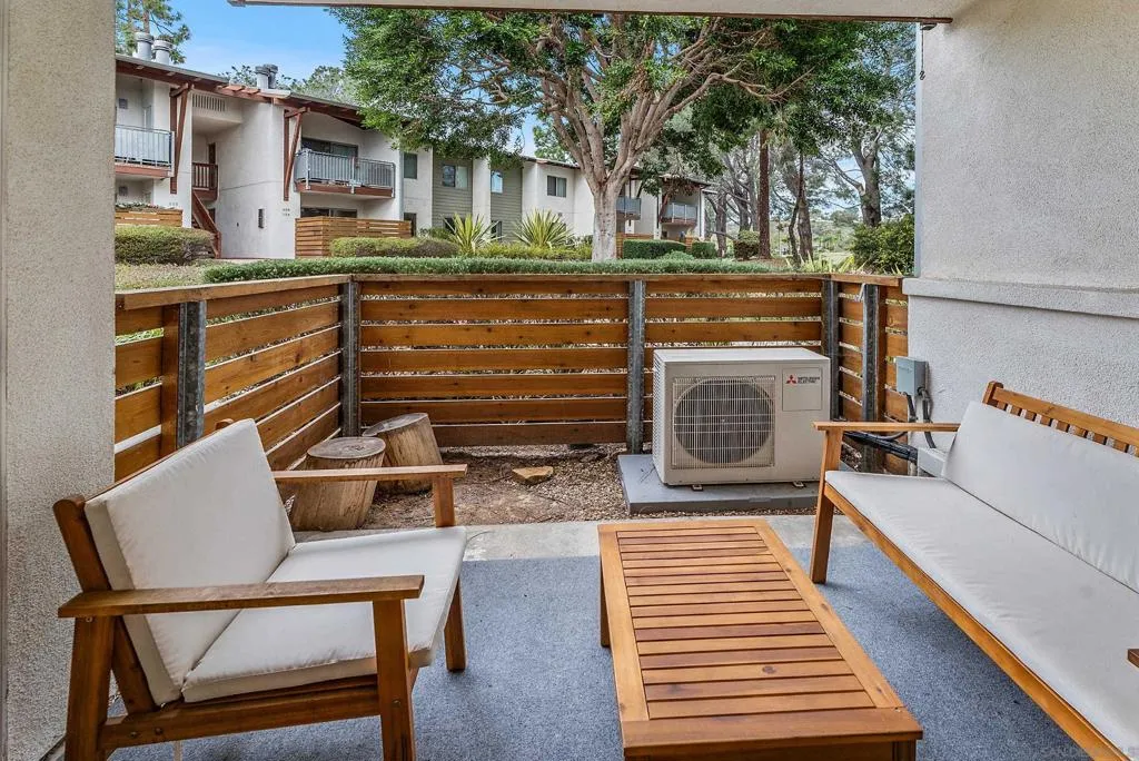 1810 S El Camino Real 101, Encinitas, California 92024 home-pic-8