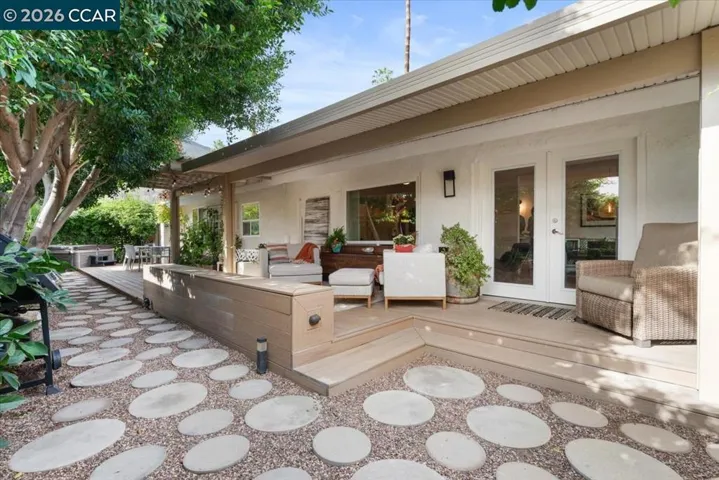 17 Araby St, Palm Springs, California 92264