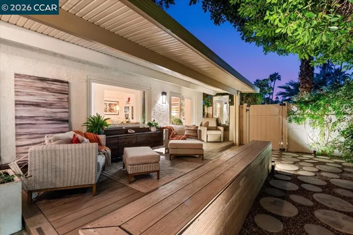17 Araby St, Palm Springs, California 92264