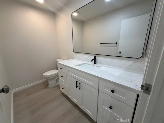 Main Floor 1/2 Bathroom