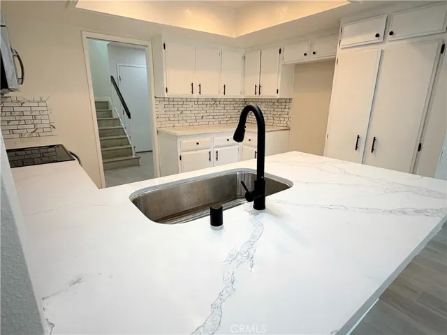 Brand new Quartz Countertops and Faucet