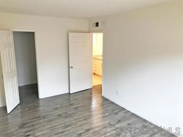 4562 Twain Avenue 13, San Diego, California 92120 home-pic-9