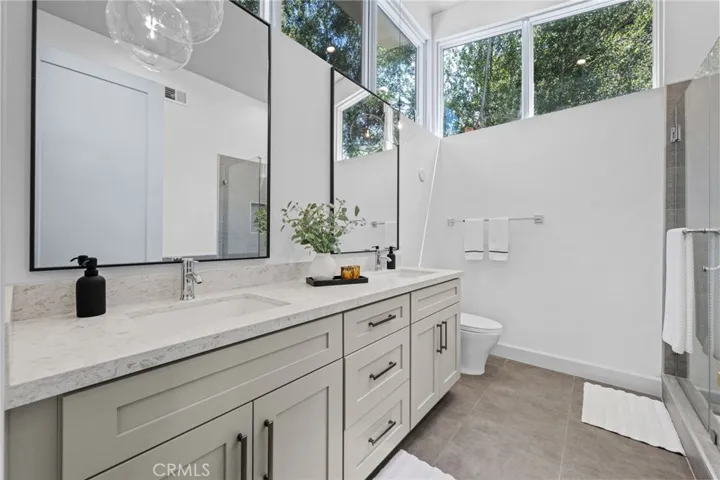 620 Baldwin Court, Sierra Madre, California 91024