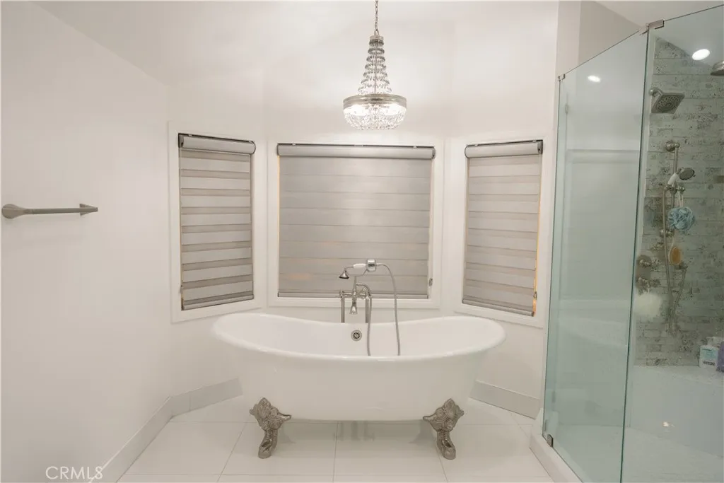 1135 E Verdugo Avenue, Burbank, California 91501 home-pic-34